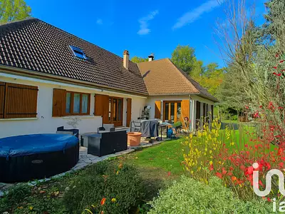 Maison, 250 m²