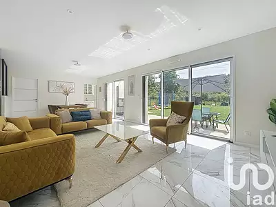 Maison, 117 m²