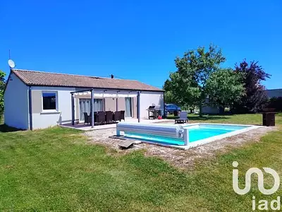 Maison, 99 m²