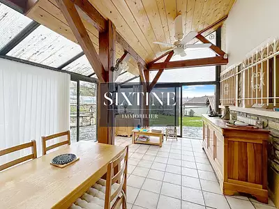 Maison, 163 m²