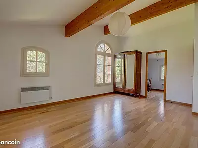 Maison, 165 m²