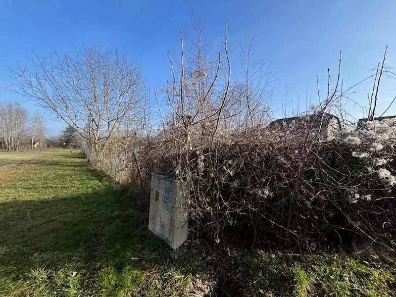 Terrain, 4 299 m²