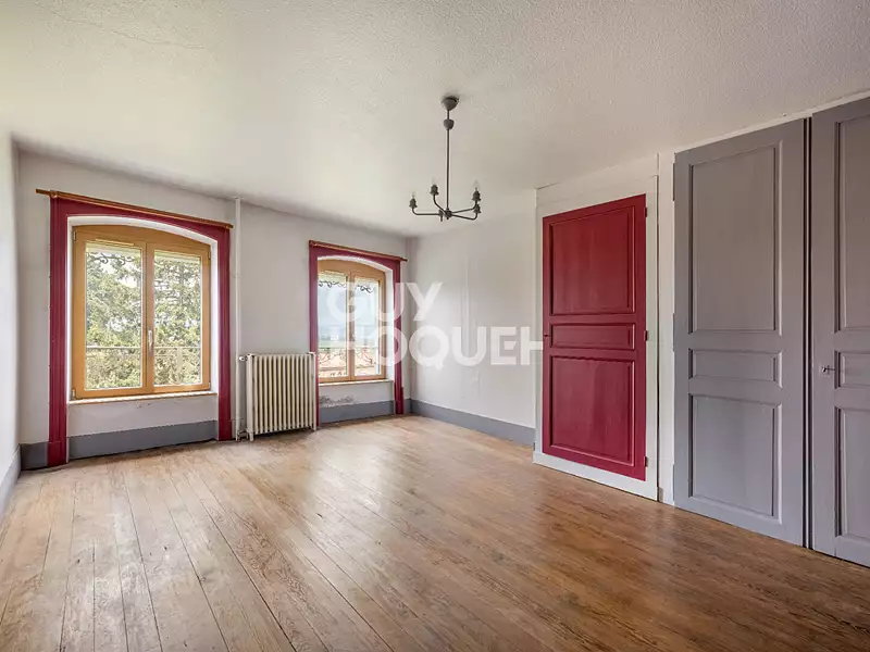 Maison, 446 m²