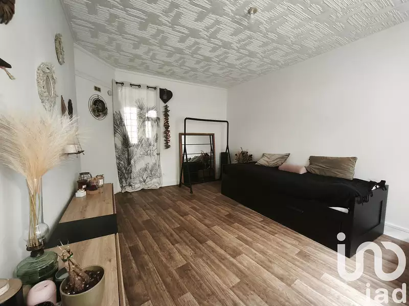 Immeuble, 100 m²