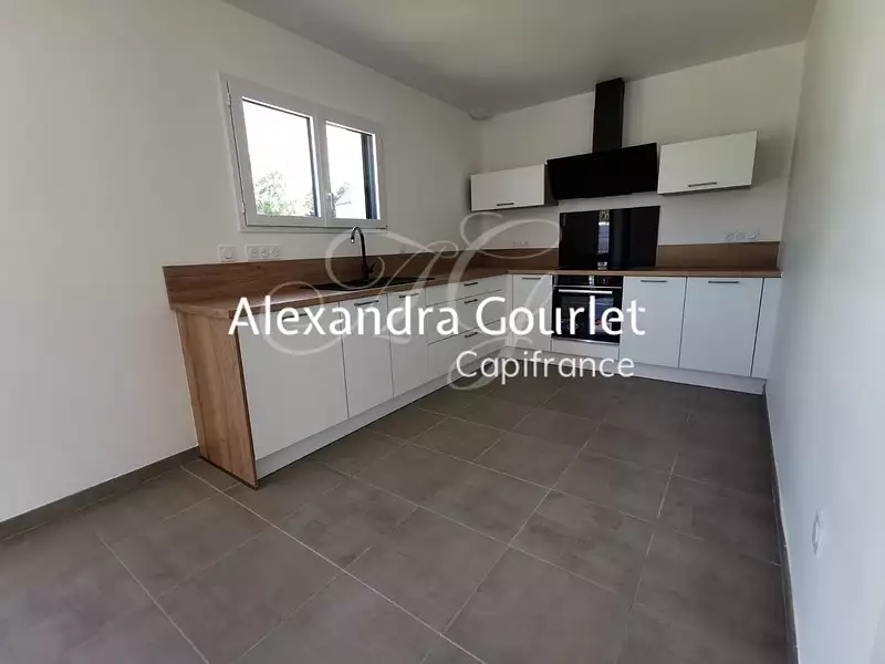 Maison, 113 m²