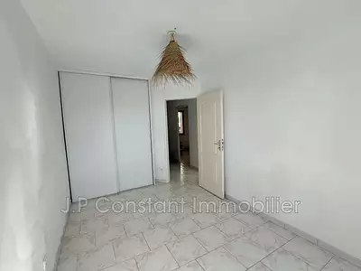 Maison, 64 m²