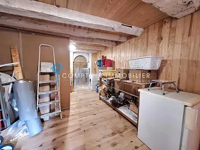 Maison, 240 m²