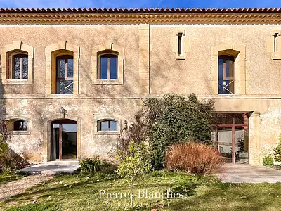 Maison, 285 m²
