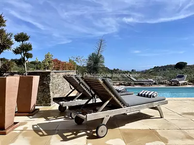 Maison, 210 m²