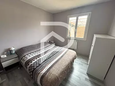 Maison, 77 m²