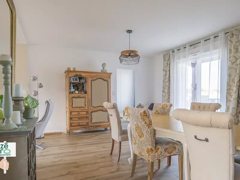 Maison, 101 m²