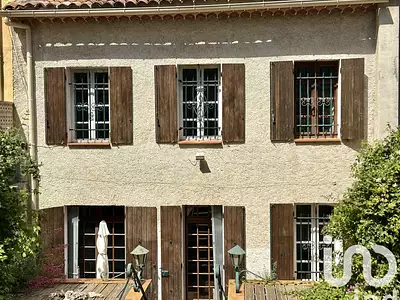 Maison, 220 m²