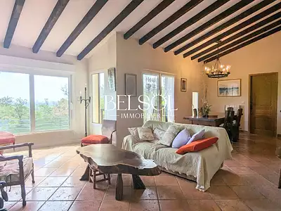 Maison, 184 m²
