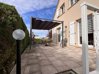 Maison, 93 m²