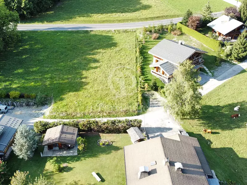 Terrain, 1 200 m²