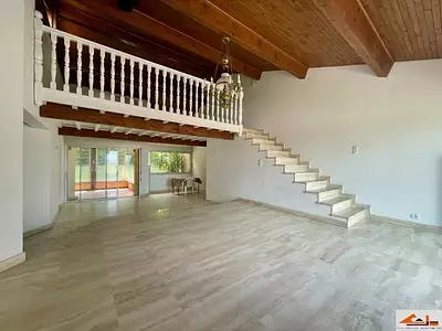 Maison, 195 m²