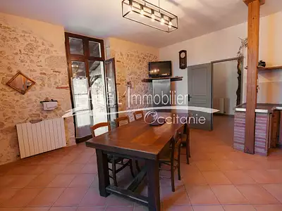 Maison, 250 m²