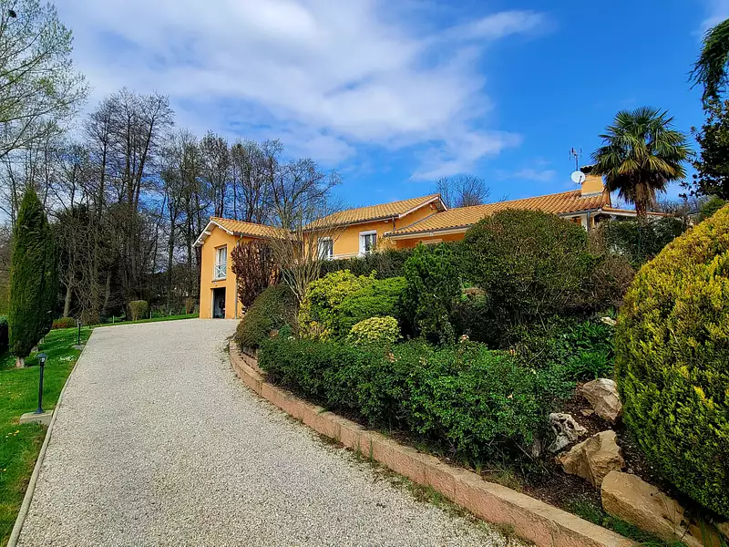 Maison, 218 m²