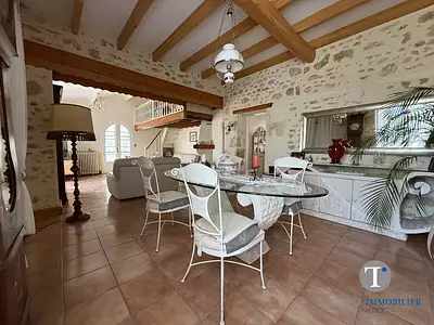 Maison, 200 m²