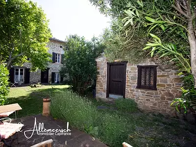 Maison, 227 m²