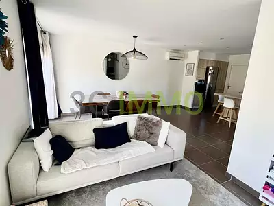 Maison, 77 m²