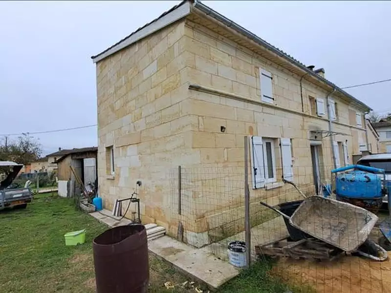 Maison, 94 m²