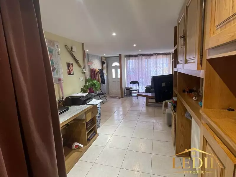 Maison, 70 m²