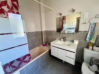 Maison, 166 m²