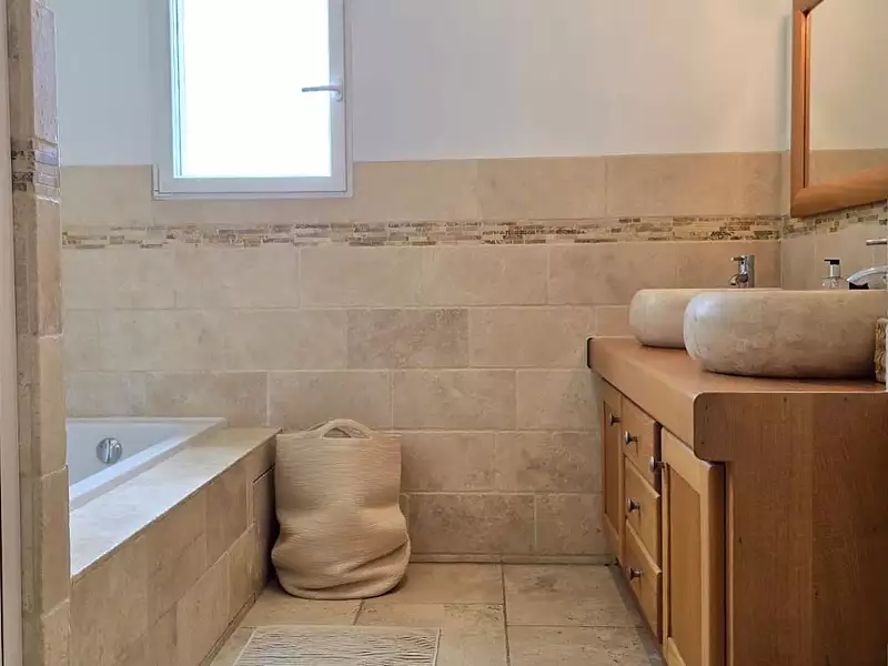 Maison, 198 m²