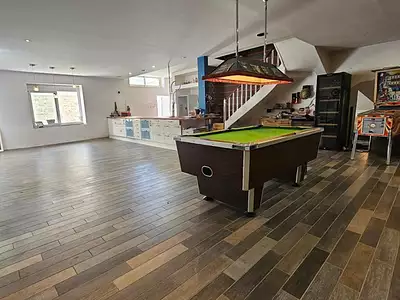 Maison, 164 m²