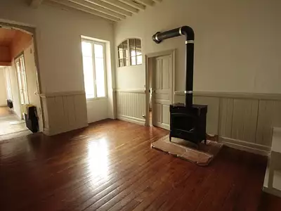 Maison, 248 m²