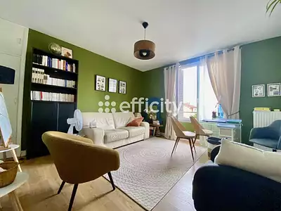 Maison, 211 m²