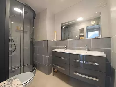 Maison, 248 m²