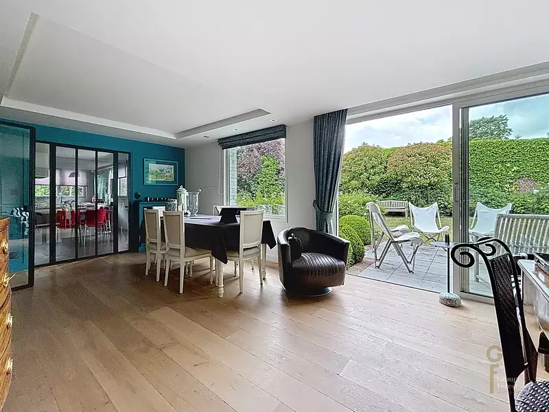 Maison, 164 m²
