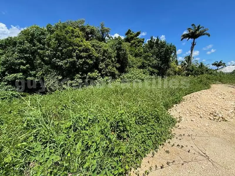Terrain, 873 m²