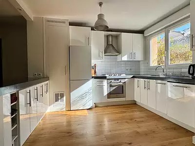 Maison, 111 m²