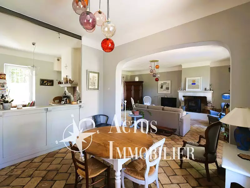 Maison, 145 m²