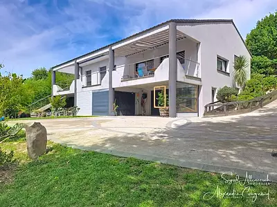 Maison, 212 m²