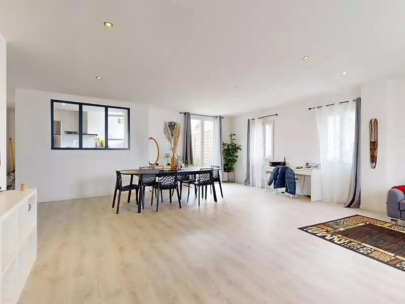 Maison, 135 m²