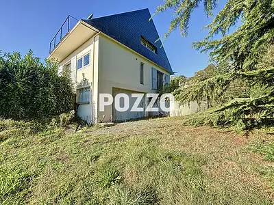 Maison, 232 m²
