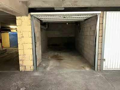Parking, 13 m²