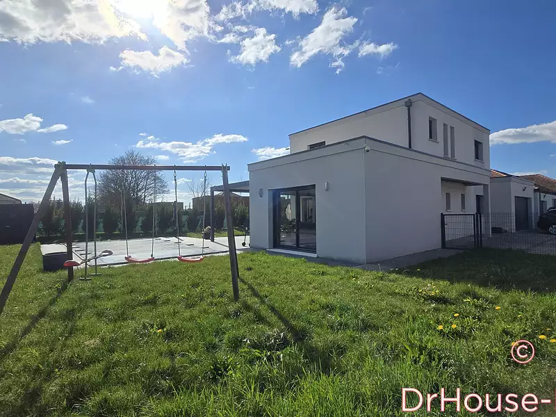 Maison, 155 m²