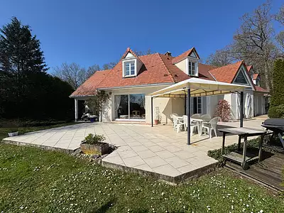 Maison, 280 m²