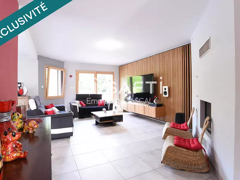 Maison, 180 m²