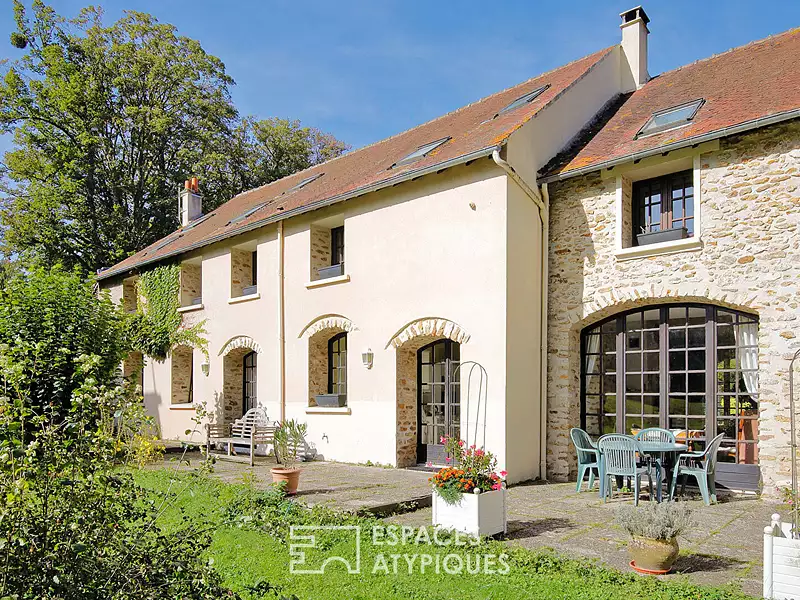 Maison, 1 200 m²