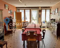 Maison, 280 m²