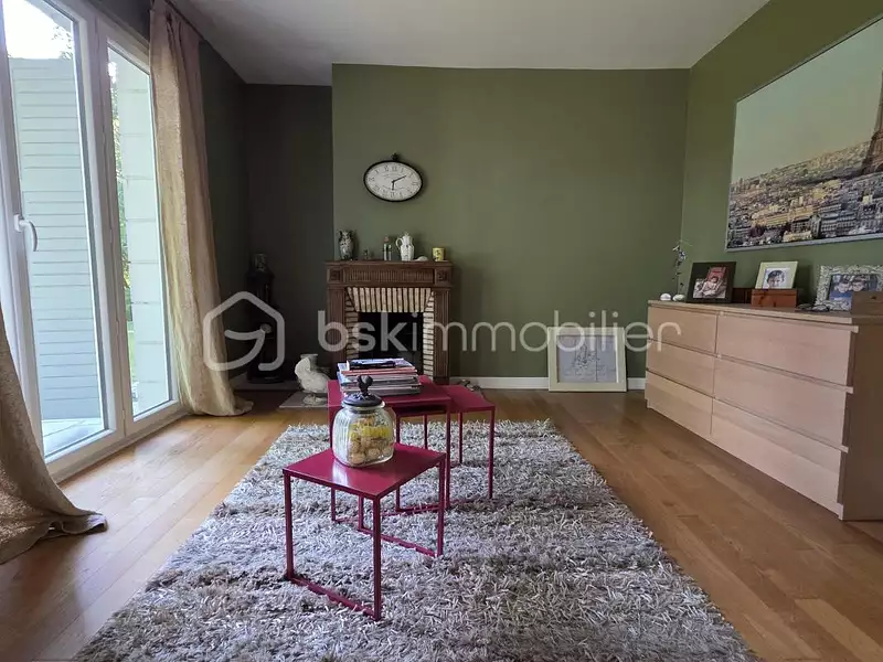 Maison, 230 m²