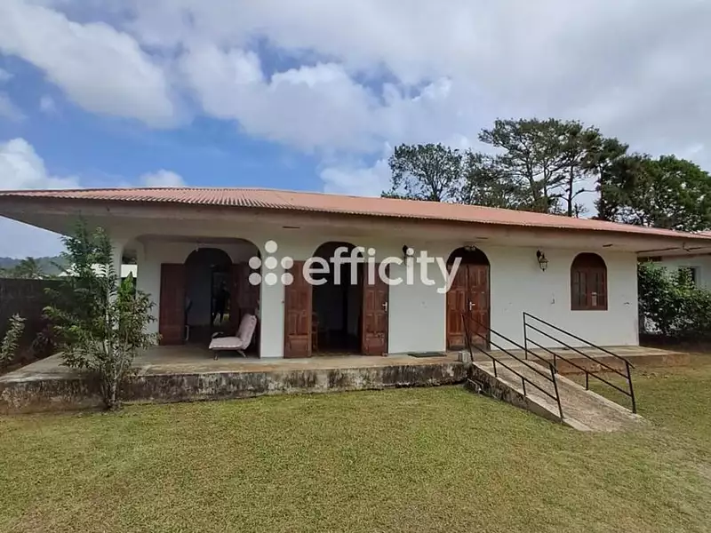 Maison, 94 m²