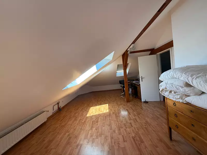Maison, 246 m²