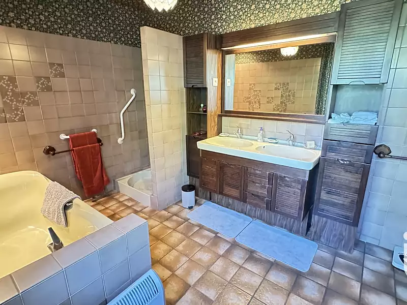 Maison, 228 m²